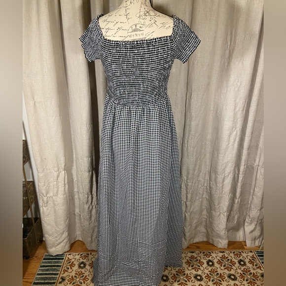 Adorable Lulu’s Gingham Black and White Dress - Picture 2 of 3